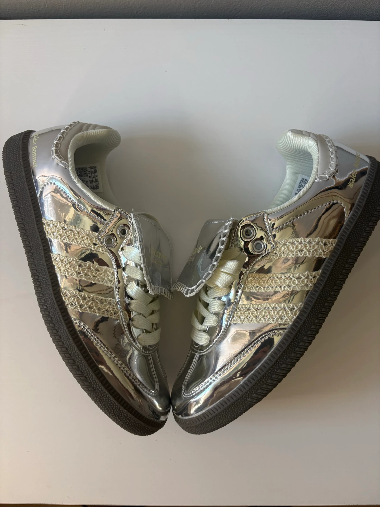 Zapatillas Plateadas Talla 40 Estilo Wales Bonner ✨